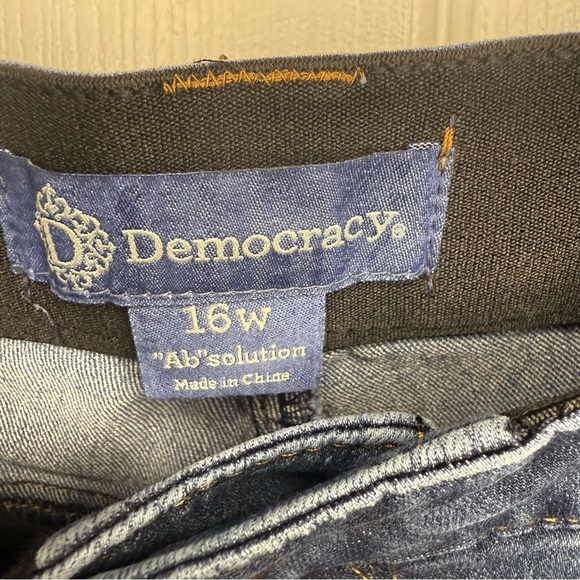 Democracy “ab”solution Womens Blue Jeans Size 16W Medium Wash Skinny Leg GUC - Picture 4 of 7